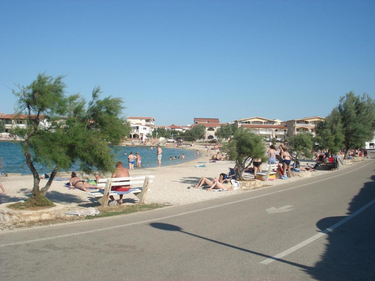 Apartments Oresic فير المظهر الخارجي الصورة