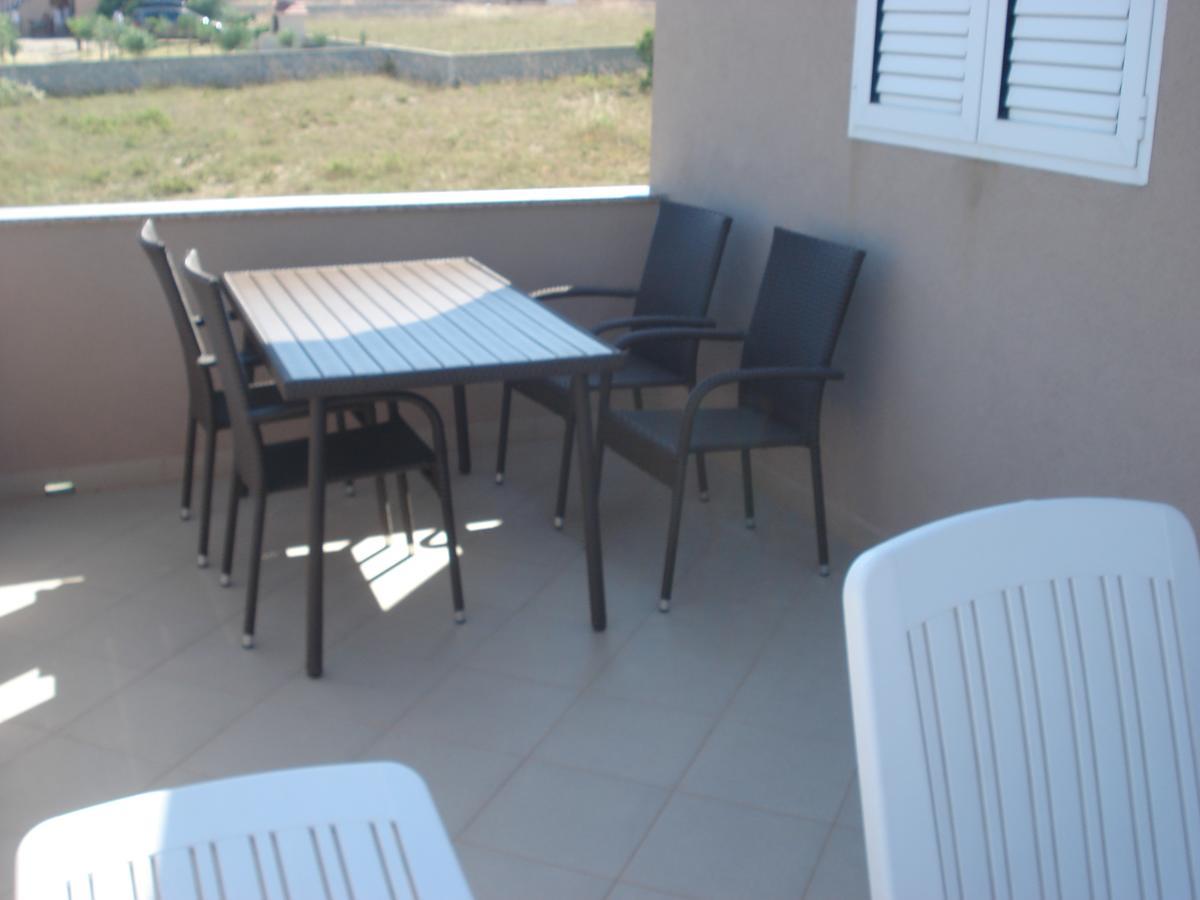 Apartments Oresic فير المظهر الخارجي الصورة